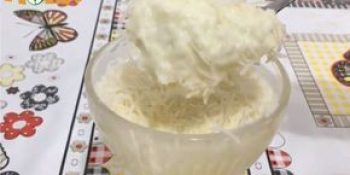 Mousse de coco com leite de coco