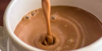 Chocolate quente com baunilha