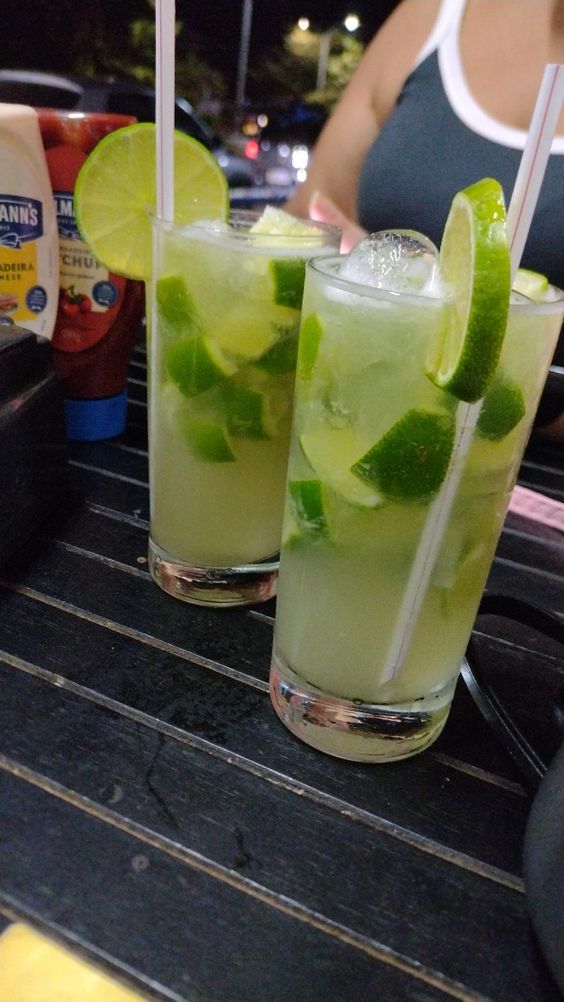 drink de carnaval com álcool boteco