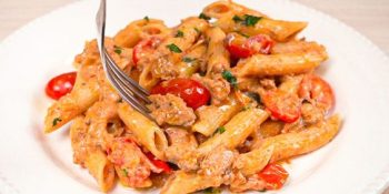 Macarrão com sardinha em lata
