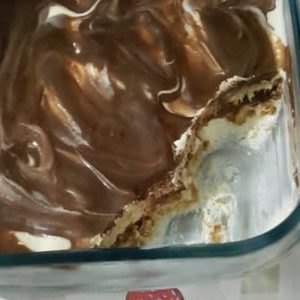 Pavê de limão com chocolate em pó tudo gostoso