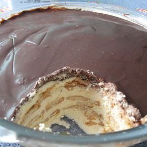 torta alemã com nata tudo gostoso