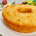 Bolo de macaxeira rápido