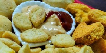 Nuggets com molho