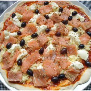Pizza de salmão tudo gostoso