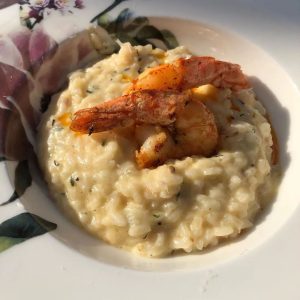 Risoto de camarão e queijos