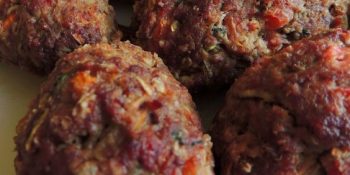 Bolinho de carne assado