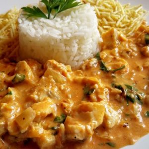 estrogonofe de tilápia tudo gostoso