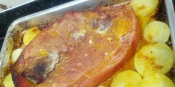 Pernil de porco assado