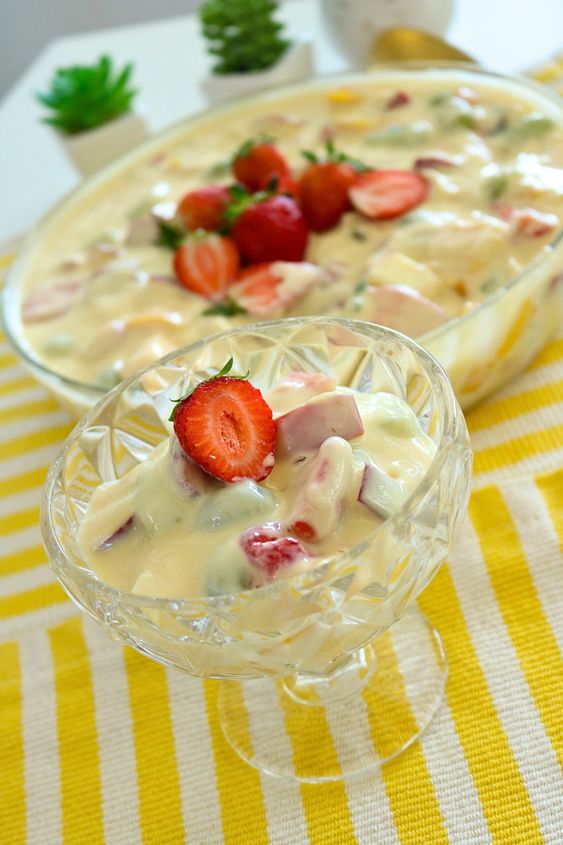 salada de fruta com gelatina prático demais