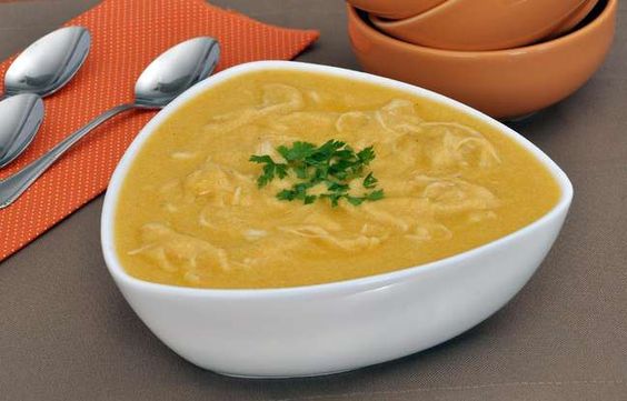 sopa de frango com batata rápido cremoso demais