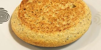 Pão de frigideira low carb: leve e gostoso para os irmãos