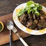 Rabada com Molho de Tomate e Vinho @tanamesa