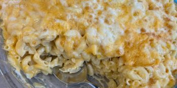 Um macarrão cremoso de 10 minutos: mate a fome dos irmãos