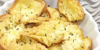 Fazendo chips de provolone: ótimo petisco em casa