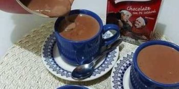 Receita de chocolate quente tradicional que fica cremoso no ponto certo