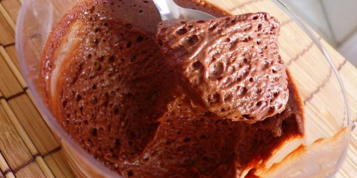 mousse de chocolate aerado que é simples demais