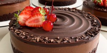 A torta de chocolate belga sensação nos melhores restaurantes vai ser sucesso no seu Dia das Mães
