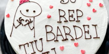 Aprenda a fazer um bento cake de repente 30