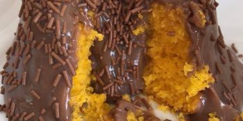 Provando o melhor: bolo de cenoura com nutella