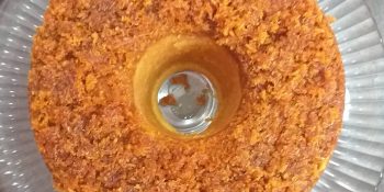 Quando provar o bolo de cocada, vai ter São João o ano inteiro na sua casa