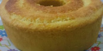 Receita de bolo de macaxeira da Marta Rocha é perfeita demais