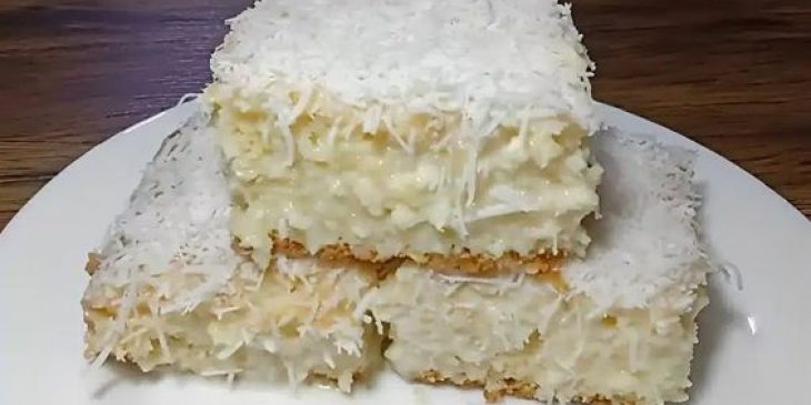 melhor receita do mundo de bolo moça de coco facil cremoso