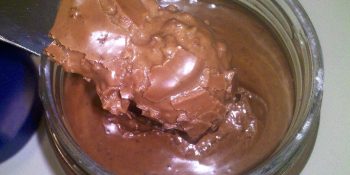 Receita de creme de ovomaltine que nem aprece ser caseira