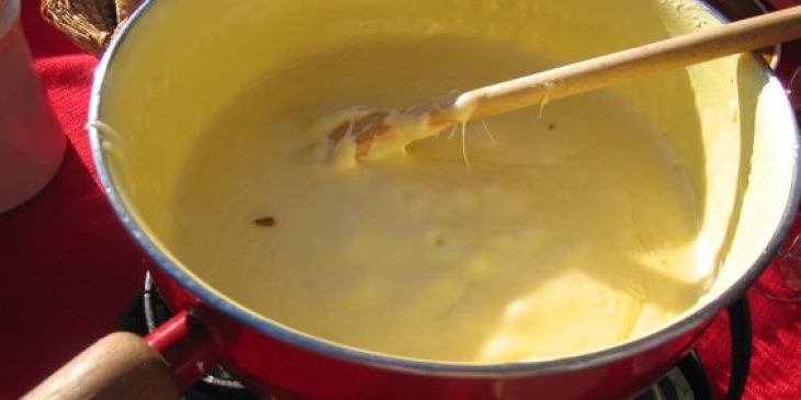 fondue de queijo brie tudo gostoso cremoso vinho