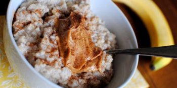 Mingau de aveia com banana