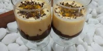 Prático mousse trufado de maracujá: melhor sobremesa caseira