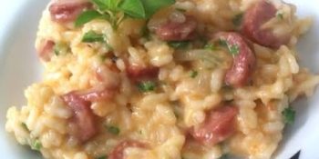 Risoto de calabresa e queijo coalho