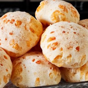 Pão de queijo de tapioca no liquidificador receita