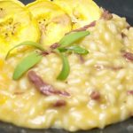 Risoto de carne seca com banana da terra receita
