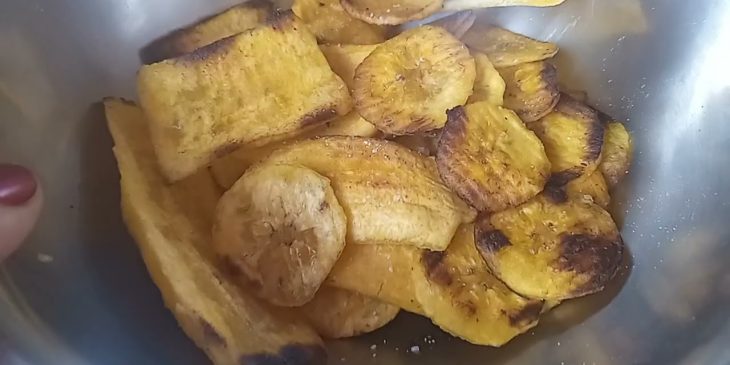 Banana chips cebola e salsa tudo gostoso ana maria rita lobo nordeste