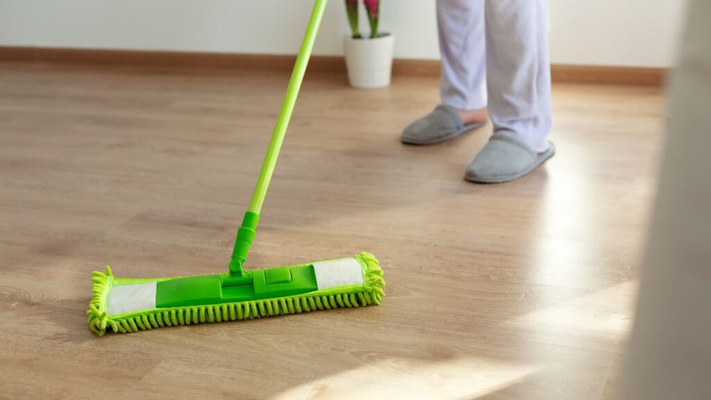 Como limpar piso laminado do jeito certo