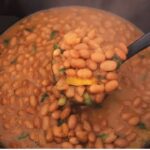 Erva para temperar feijão é fácil