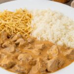 Estrogonofe de carne de iniciante receita