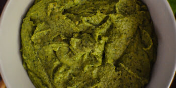 Molho pesto com castanha de caju