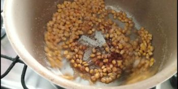 Pipoca doce com canela