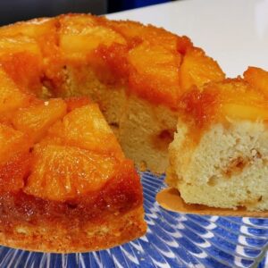 Bolo de abacaxi fofinho e simples receita