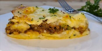 Carne moída com batata no forno