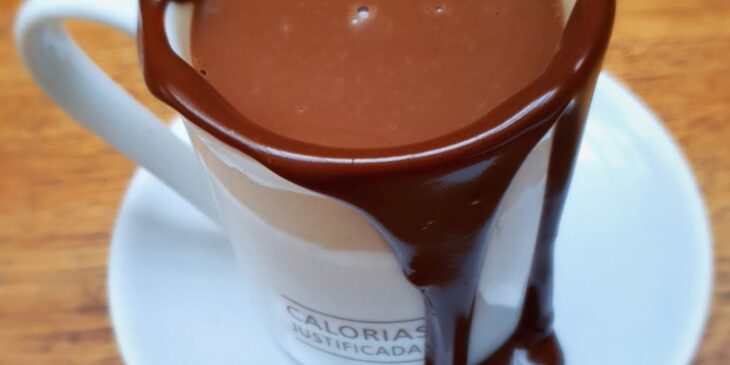 Chocolate quente cremoso sem lactose amo demais