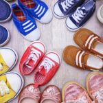 Como limpar sapato de várias cores