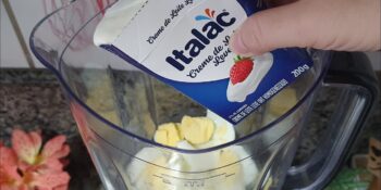 Maionese com ovo cozido e creme de leite