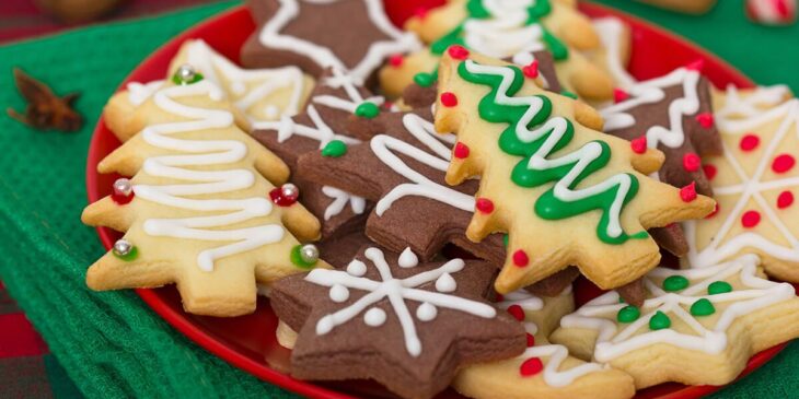 Biscoitinho de árvore de natal crocante amanteigado