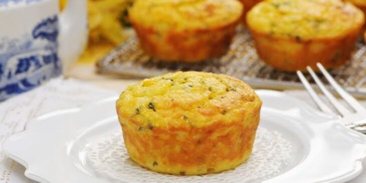 bolinho de cenoura com queijo