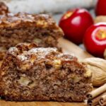 Bolo de maçã com canela fit receita
