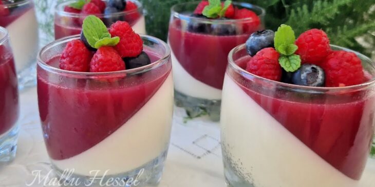 Panna cotta de frutas vermelhas receita