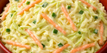 Salada de repolho cremosa